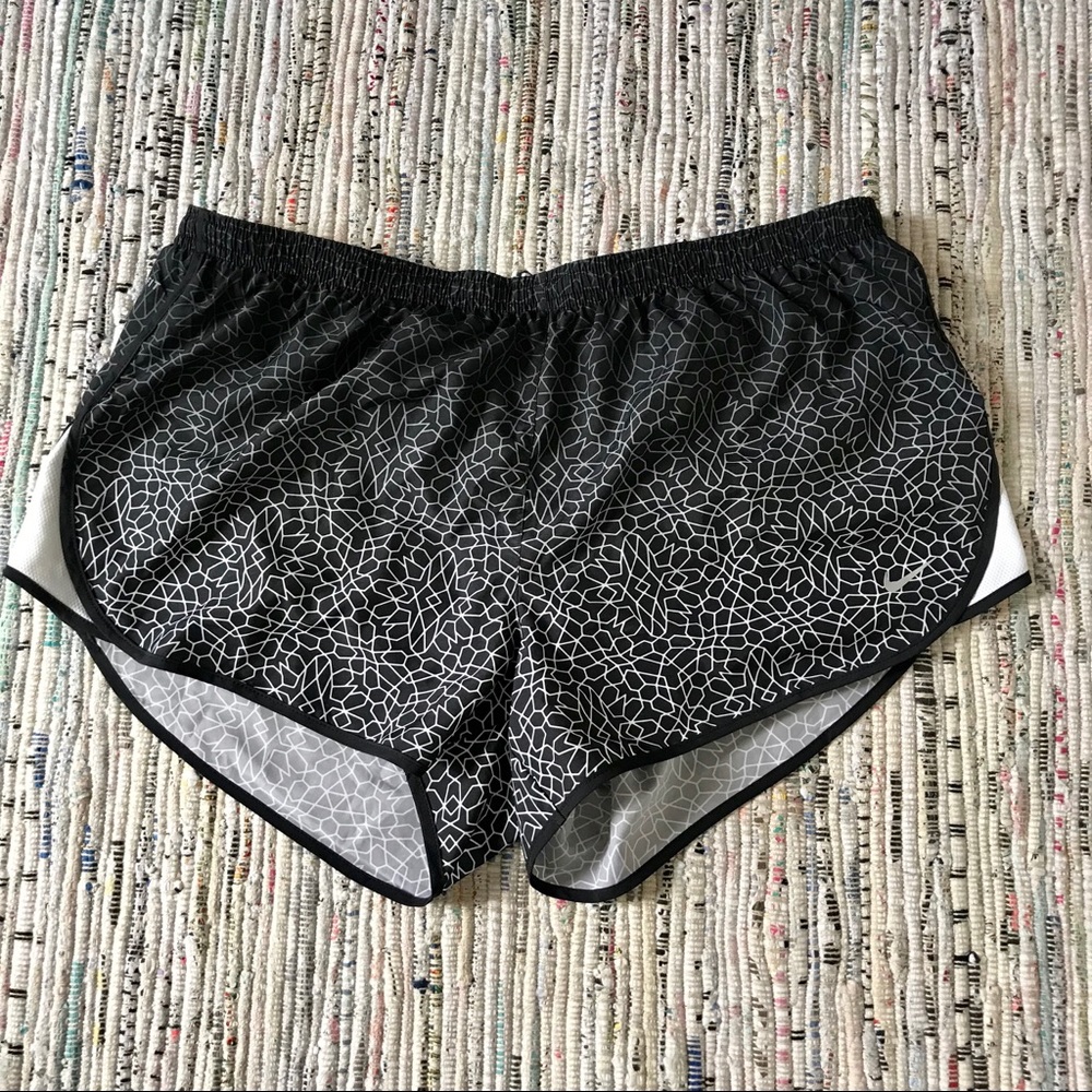 Nike Dri-Fit Running Shorts - XL